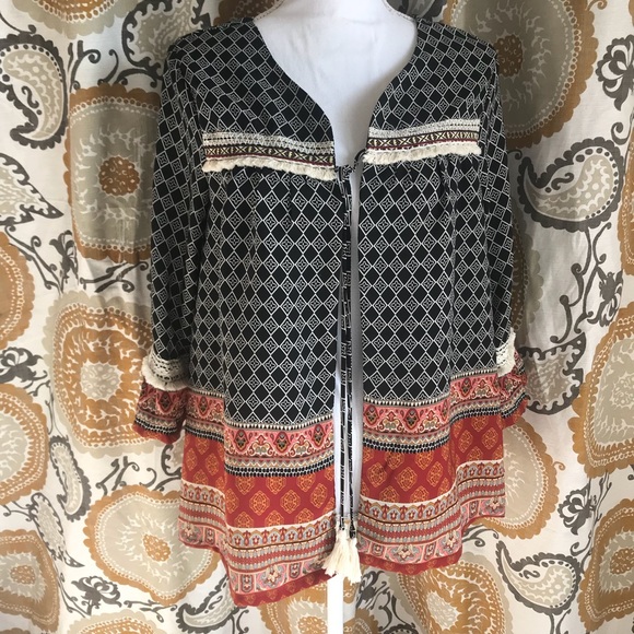 Bohemian tie top with fringe detail - Picture 1 of 4